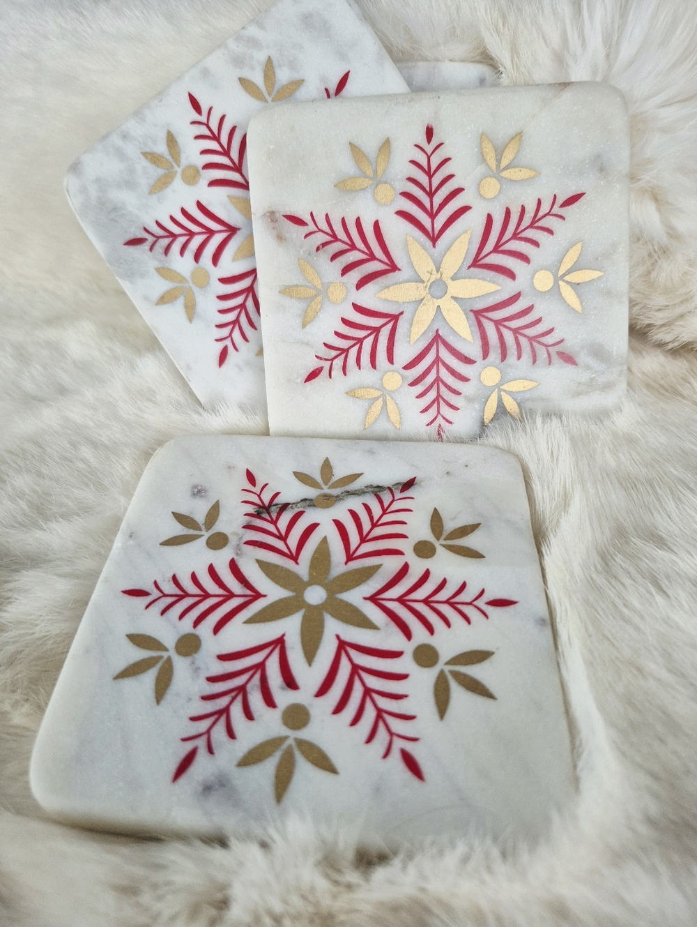 Set Of 4 Holiday Marble Coasters with Red & Gold Snowflake Design - Unbranded